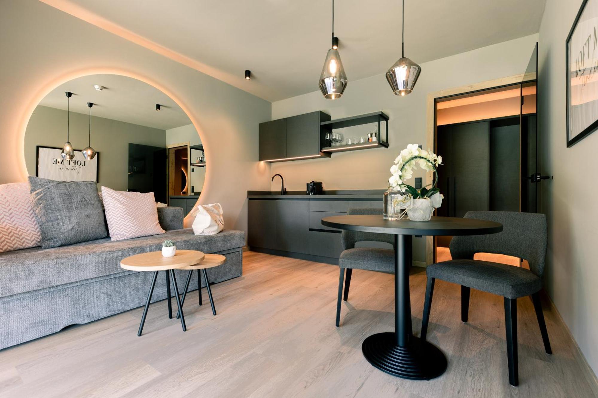 Belia Lofts - Adults Only - Apartments Appiano Sulla Strada Del Vino Εξωτερικό φωτογραφία