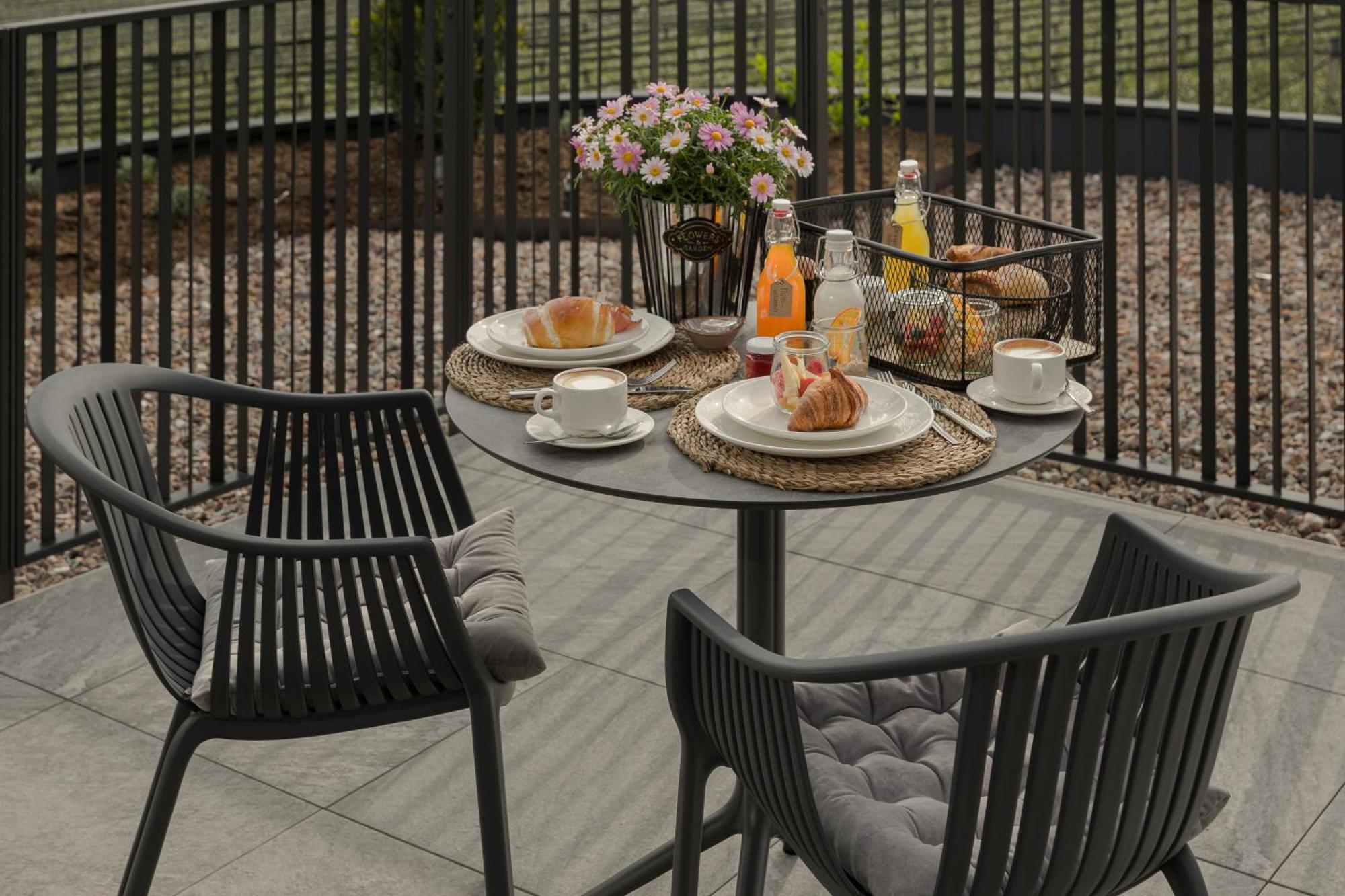 Belia Lofts - Adults Only - Apartments Appiano Sulla Strada Del Vino Εξωτερικό φωτογραφία
