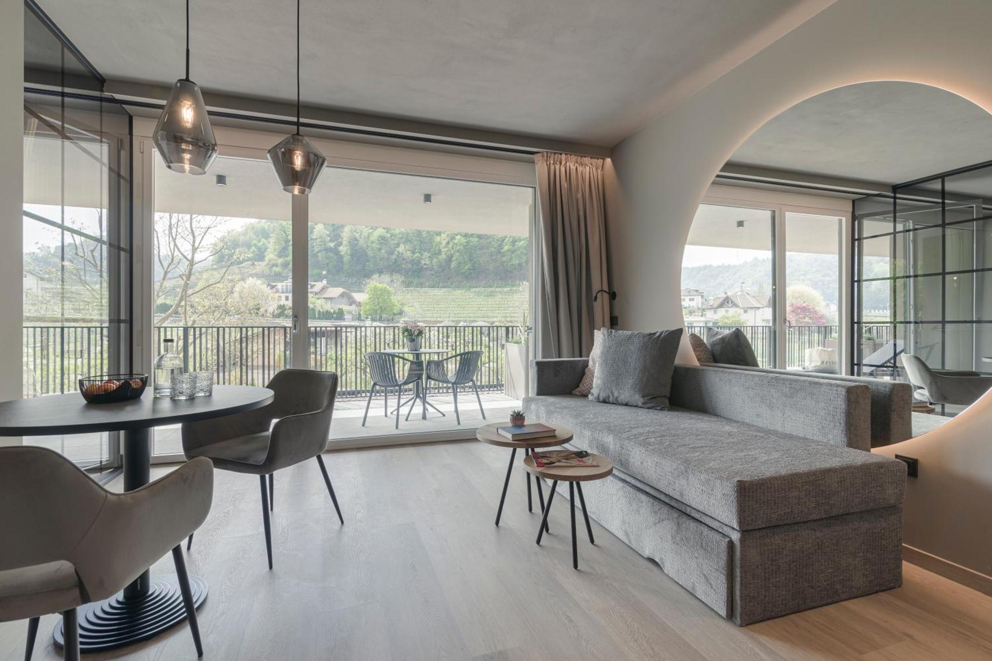 Belia Lofts - Adults Only - Apartments Appiano Sulla Strada Del Vino Εξωτερικό φωτογραφία